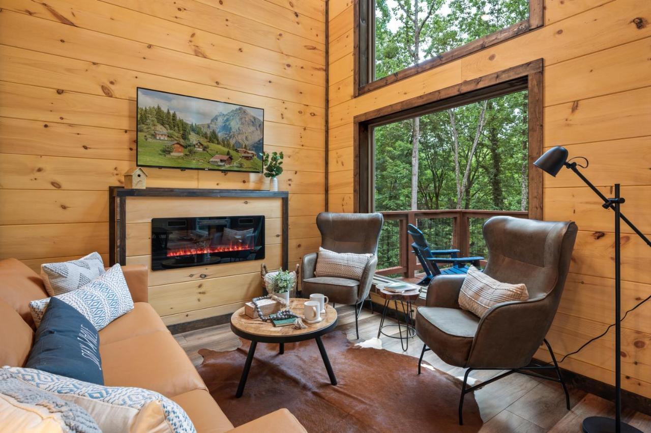 New Cozy Mountain Cabin Hot Tub Near Downtown Gatlinburg Luaran gambar