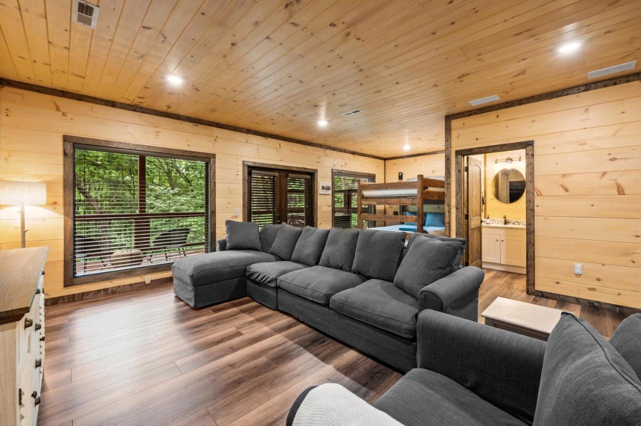 New Cozy Mountain Cabin Hot Tub Near Downtown Gatlinburg Luaran gambar